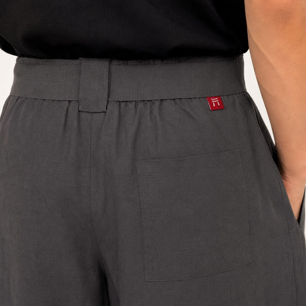 Kaze - Japanese Pleated Shorts