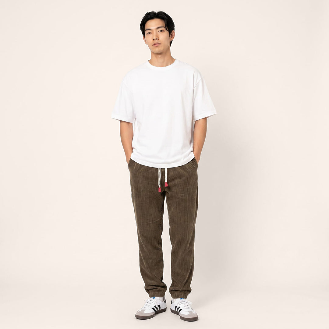 Kuri - Pantalon en velours côtelé