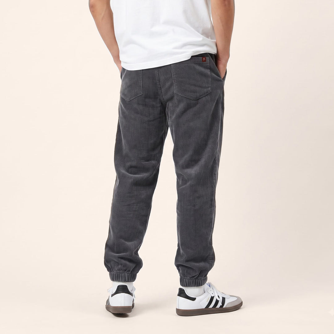 Kuri - Pantalon en velours côtelé