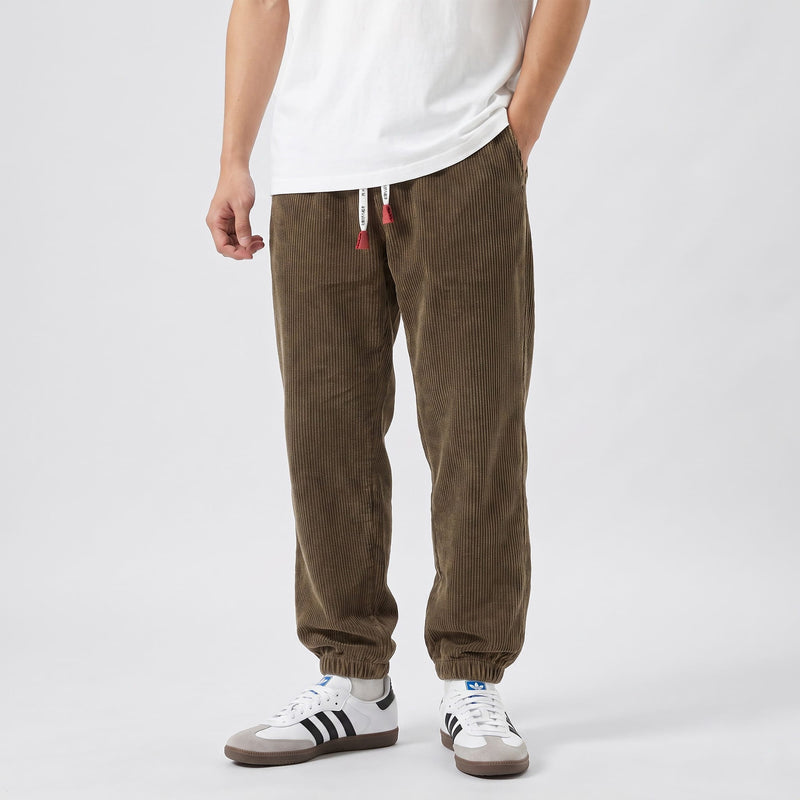 Kuri - Pantalon en velours côtelé